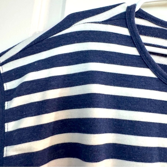 MATERNITY Motherhood Blue Navy & Cream White Striped Nursing Tee Shirt Top Med - Picture 4 of 9